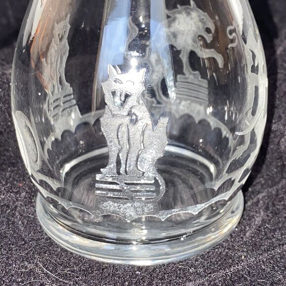 Vintage Heisey Glass Bitters Bottle with Circus Etch Lion Tamer 6" tall - Picture 8 of 16